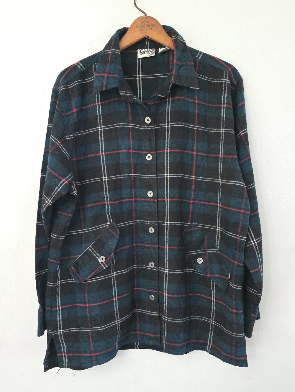 Falls Creek Women’s Green Plaid Flannel Button Up Shirt Medium Christmas Vintage